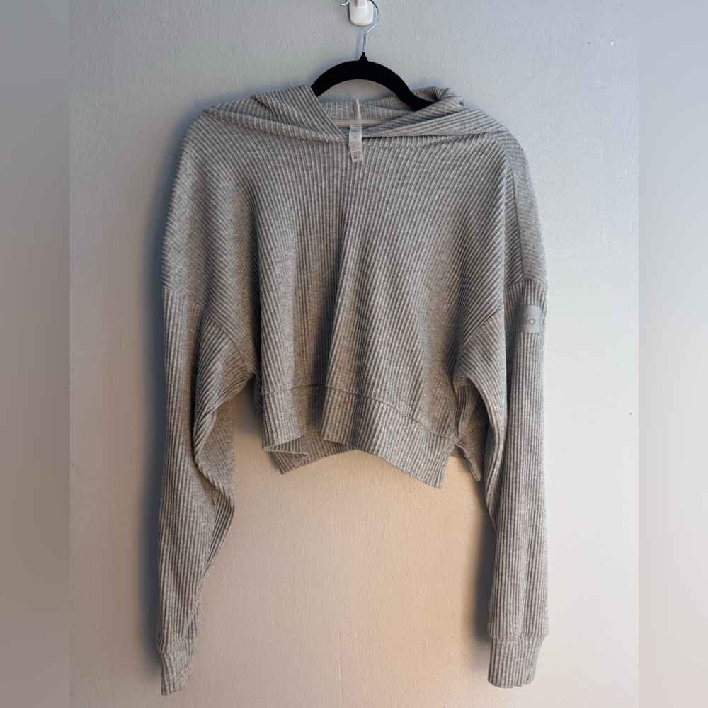 ALO Yoga Heather Gray Ribbed Pullover